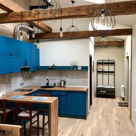 Apartment Lviv Bagian luar foto