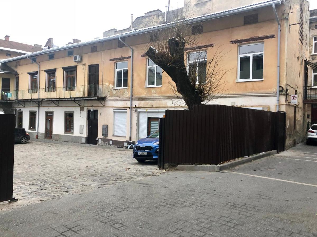 Apartment Lviv Bagian luar foto