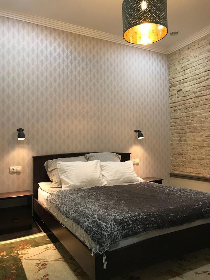 Apartment Lviv Bagian luar foto