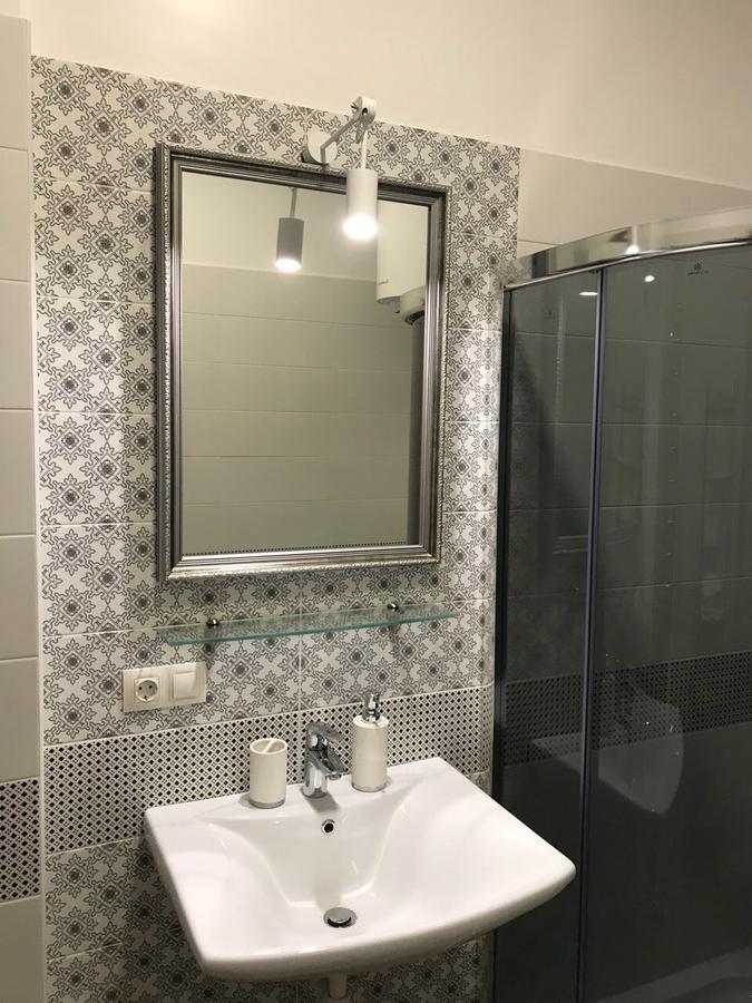 Apartment Lviv Bagian luar foto