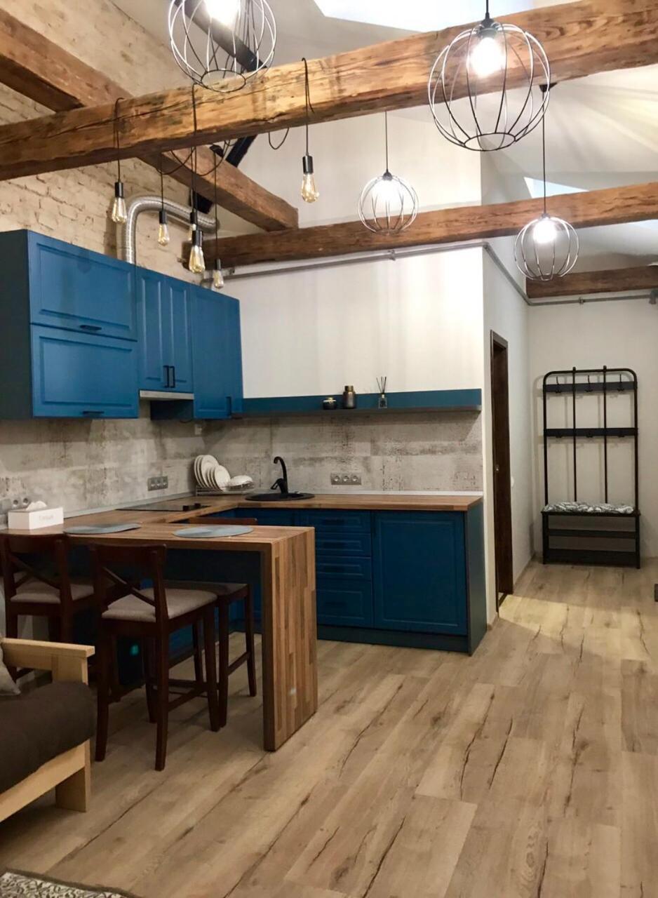 Apartment Lviv Bagian luar foto
